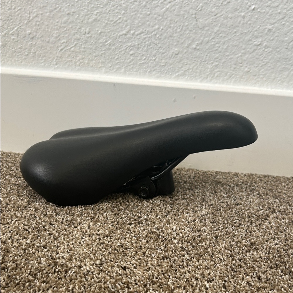 Brand New Black Bicycle Saddle Seat